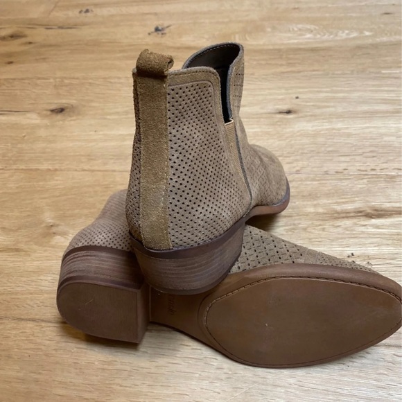 Kenzie Gylnda Laser cut Booties size 9 - Picture 5 of 5